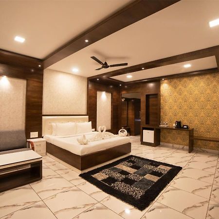 Sr Jungle Resort Коимбаторе Екстериор снимка