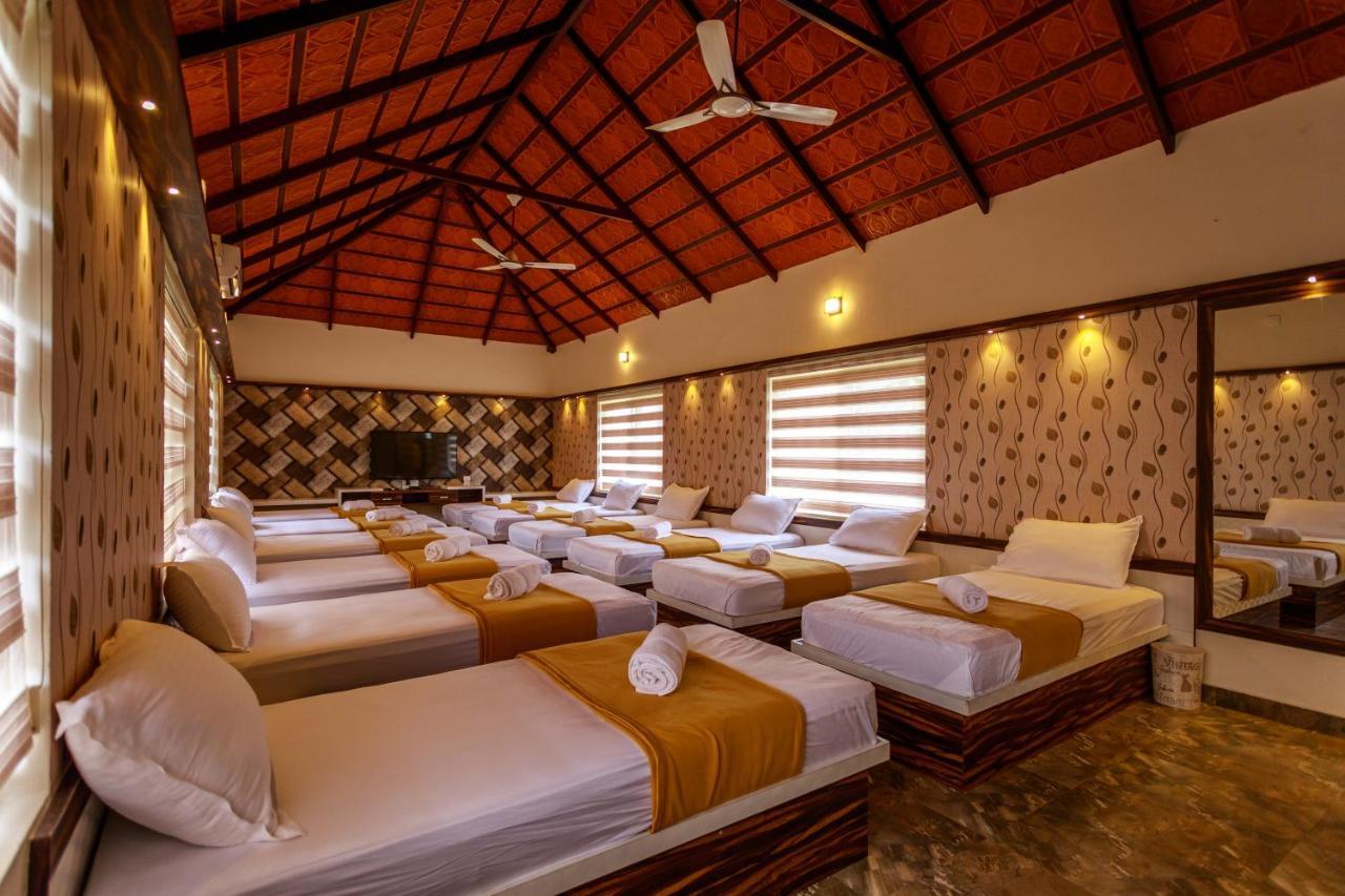 Sr Jungle Resort Коимбаторе Екстериор снимка