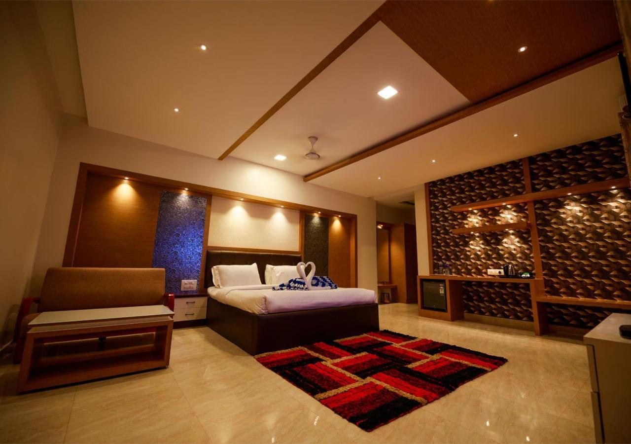 Sr Jungle Resort Коимбаторе Екстериор снимка